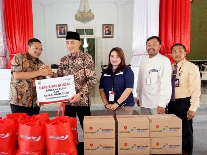 Gercep Bantu Korban Banjir Bangkalan, SKK Migas-PHE WMO Dropping 1.000 Paket Sembako